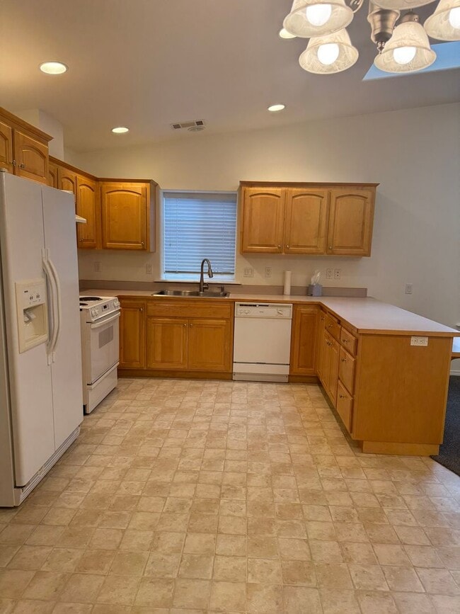 Photo - MHDuke2 Unit 2006D