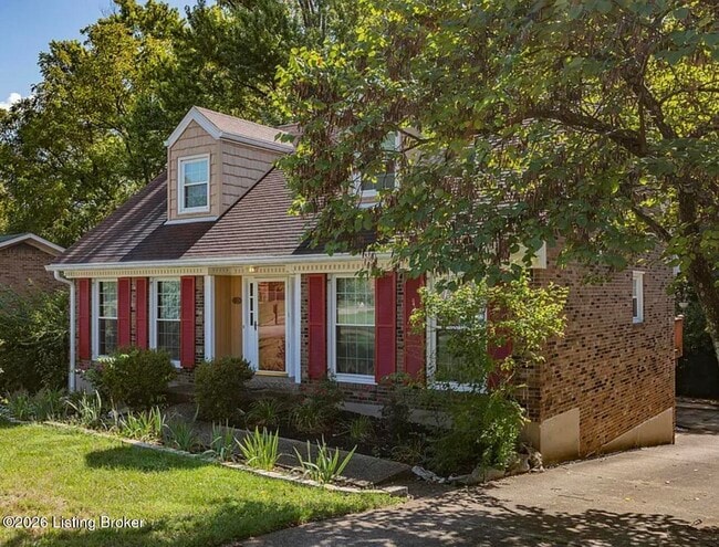 Photo - 3012 Lexham Rd