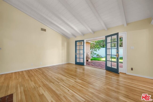 Photo - 125 S Saltair Ave