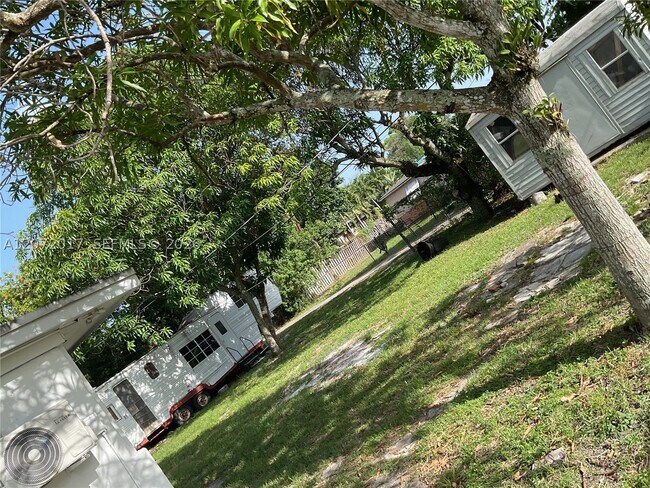 Photo - 1620 NW 128th St