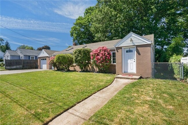 Photo - 26 Beach St