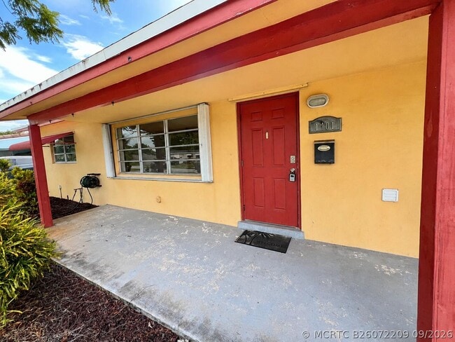 Photo - 1401 S Deerfield Ave