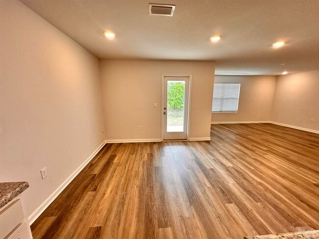 Photo - 6081 Secretariat Wy