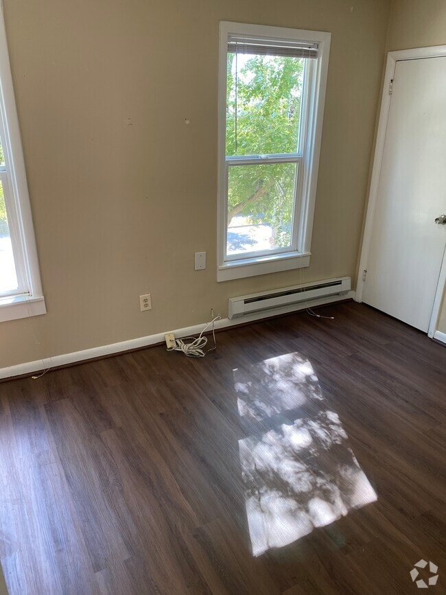 Building Photo - 1637 23rd Ave Rental