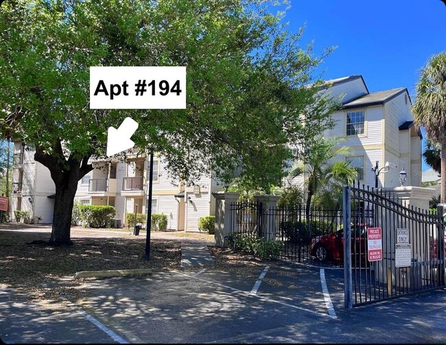 1972 Lake Atriums Cir Unidad 194