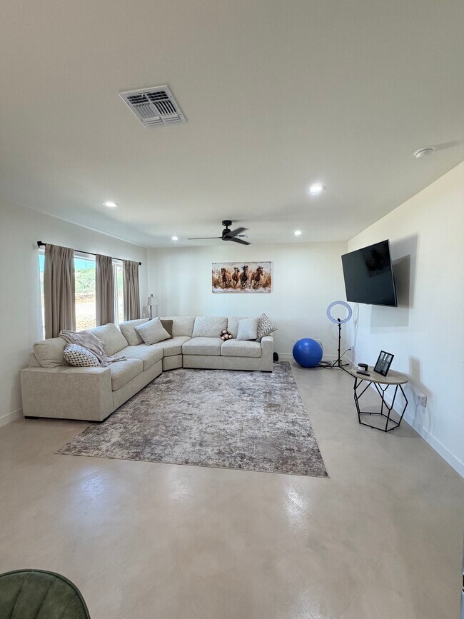 Photo - 1863 Valentino Ct