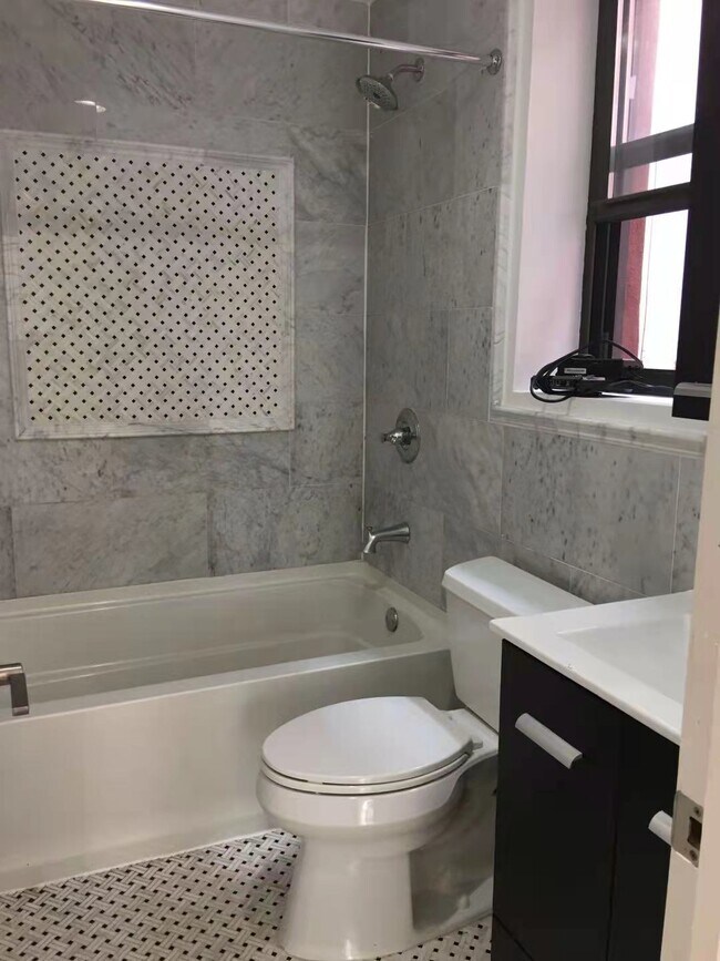 Photo - 1860 Prospect Pl Unidad 2