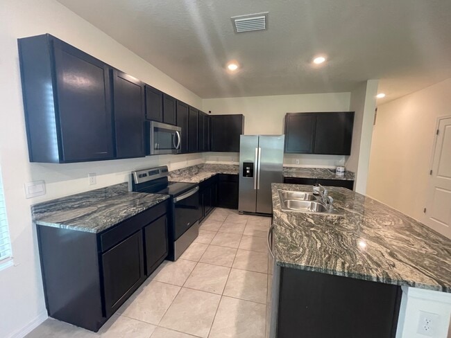 Photo - 13808 NW 9th Rd