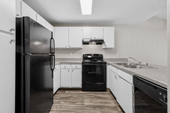 Photo - Glen Park At West Campus