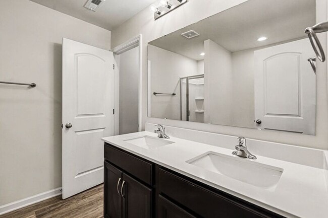 Photo - 13433 Circle Dr