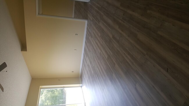 Photo - 459 Abeno Ave