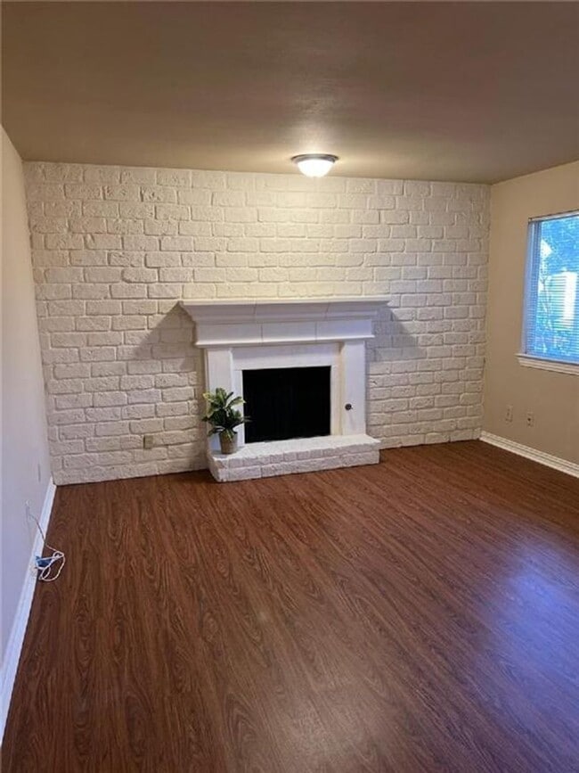 Photo - Arbor Village Condominium / Beautiful Update Unit / Refrigerator, Washer & Dryer included