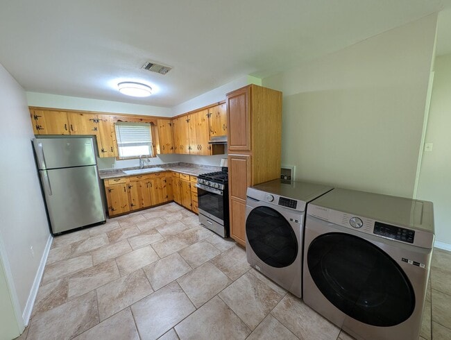 Photo - Freshly Updated South Bossier City Home