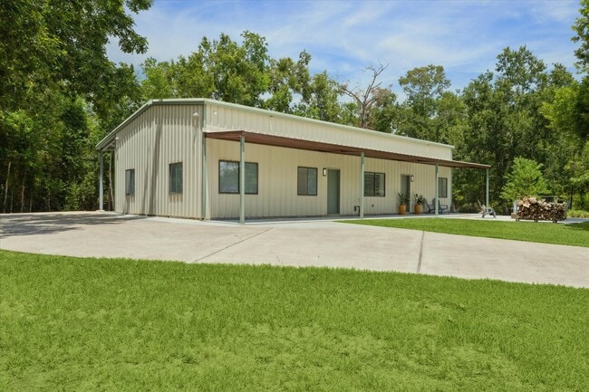 Photo - 1425 Oak Hollow Dr