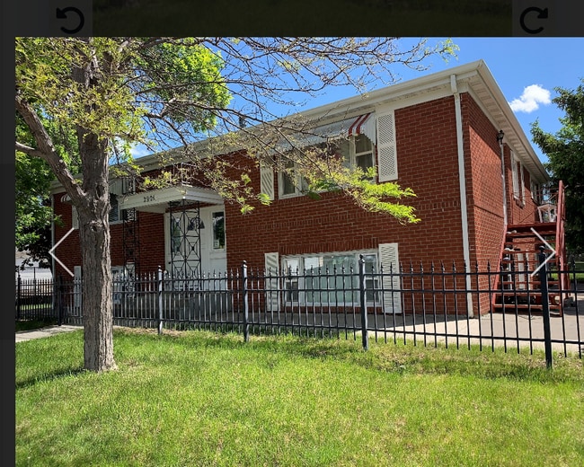 Building Photo - 2901 8th Ave N Unit 2