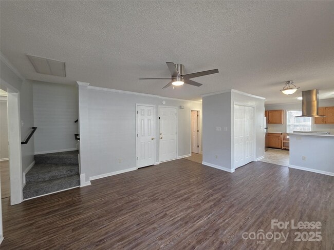 Photo - 5940 Crape Myrtle Ln