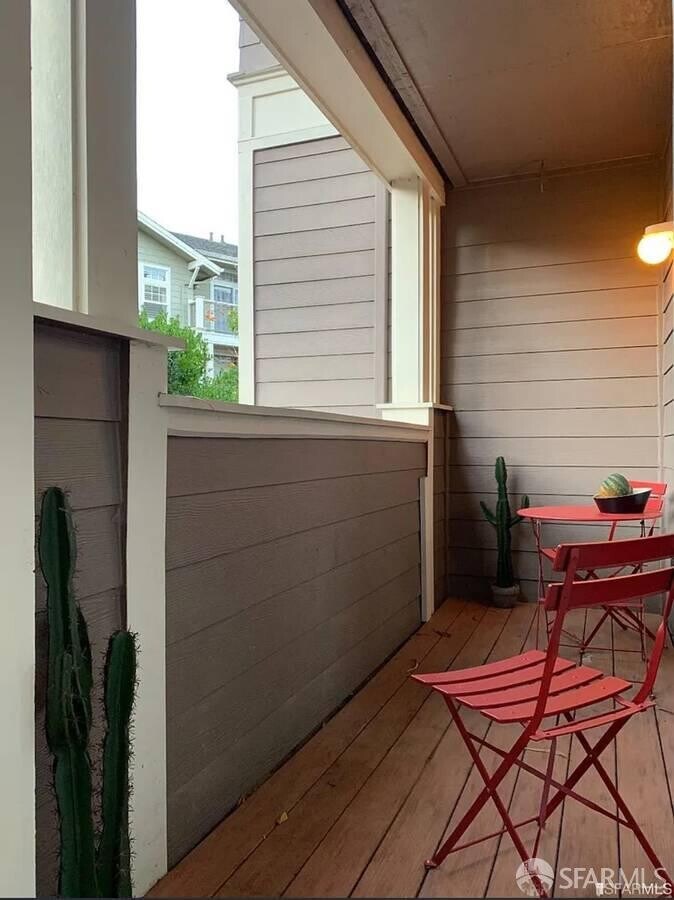 Photo - 513 Swallowtail Ct