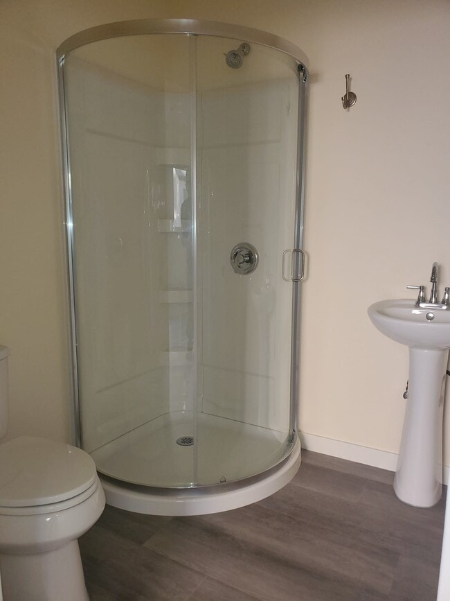 Photo - 2247-2244 S Cochran Ave