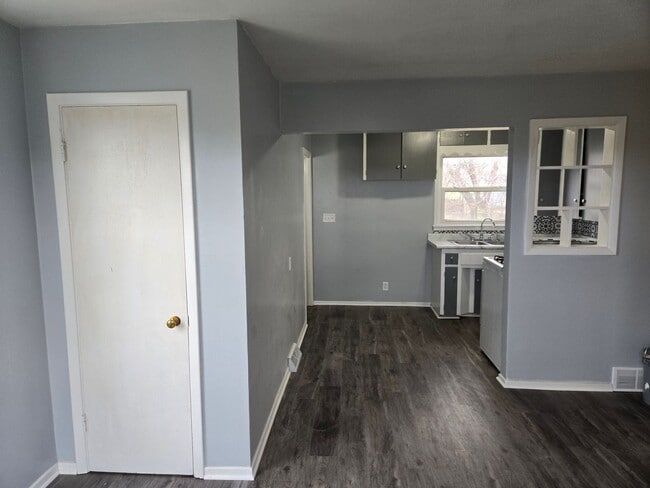 Photo - 1754 Newell St