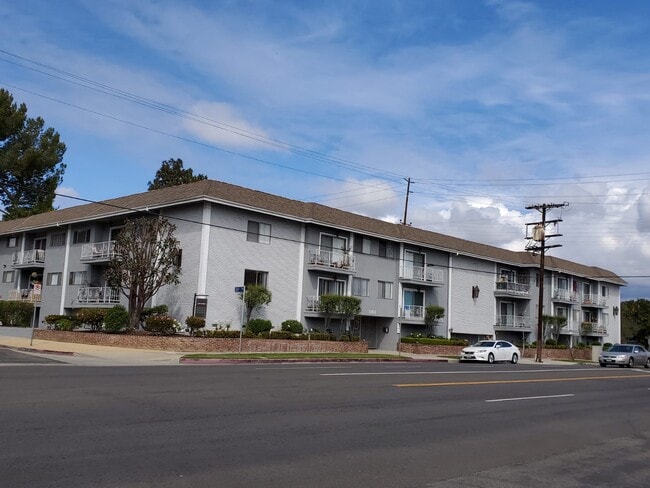 LUXURY LIVING AT AN AFFORDABLE PRICE