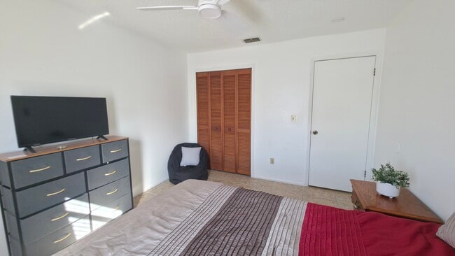 Photo - 414 Banana Cay Dr