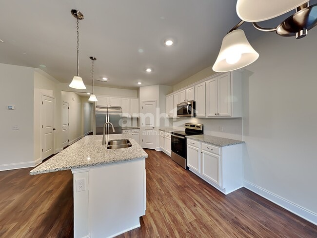 Photo - 5912 Hagar Vly Dr