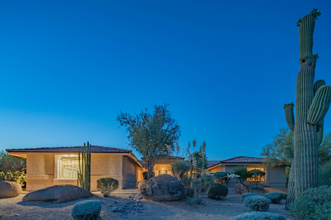Building Photo - 8418 E La Junta Rd Rental