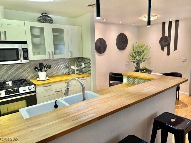 Photo - 2200 S Fort Apache Rd Unit 2152