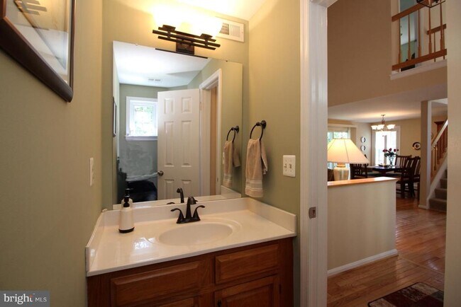 Photo - 7534 Cross Gate Ln