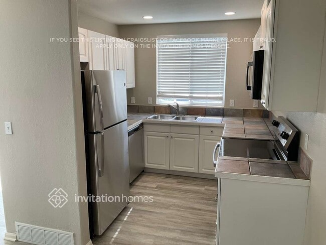 Photo - 1621 Gibralter St