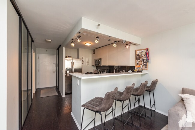Photo - 10 E Ontario St Unit 2410