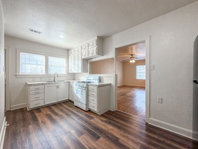 Photo - 1021 S 25th St