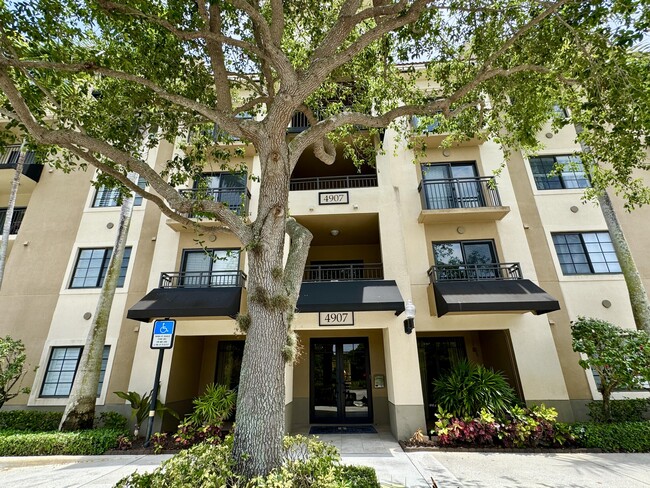 Building Photo - 4907 Midtown Ln Unit 1215 Rental