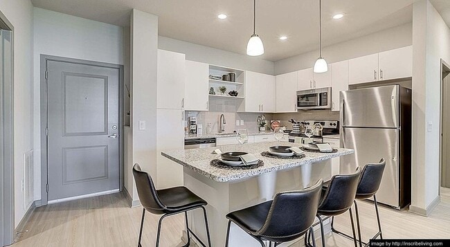 110 Zora Pl Unit 200