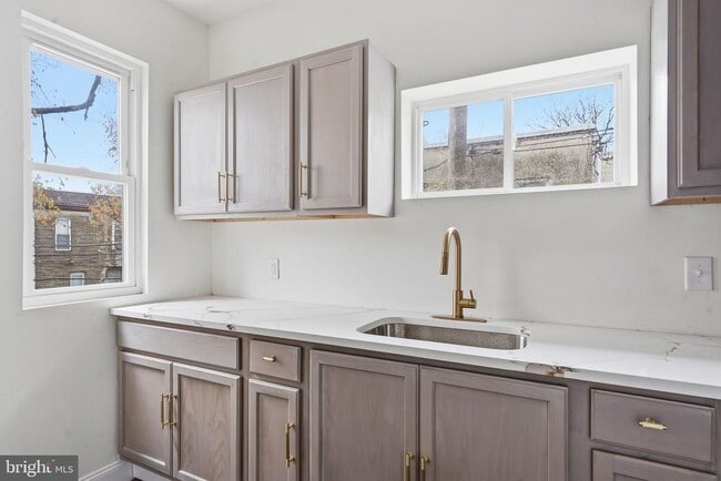 Photo - 2302 N 18th St