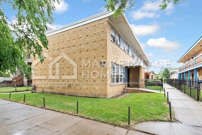 Photo - 6621 S Wabash Ave Unit B