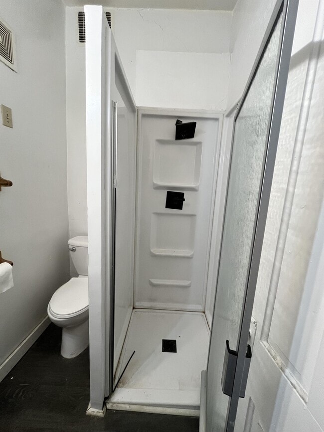 103 E 2nd St Unit 2
