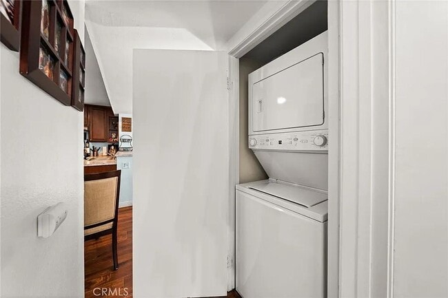 Photo - 1480 W Edgehill Rd