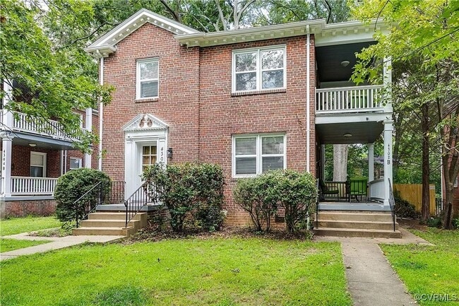 Building Photo - Charming 2-bedroom 1 bath Unit B