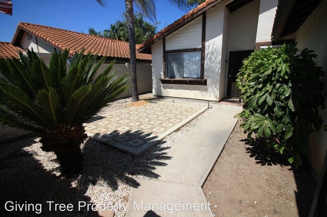 Photo - 3 br, 2 bath House - 278 Manzanita Dr.
