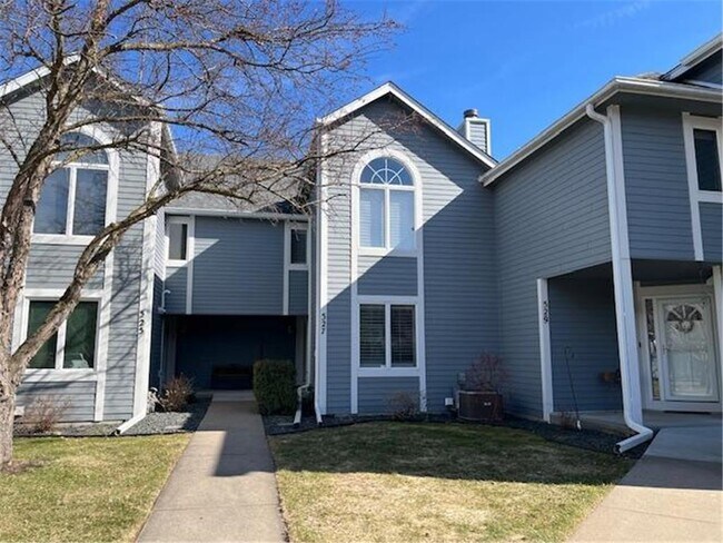 Photo - 527 Mariner Dr