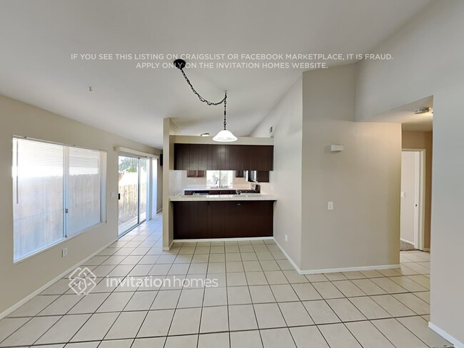 Photo - 27736 Doreen Dr