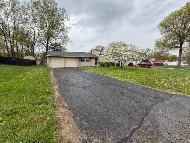 Stunning 3 beds 1.5 baths in Mineral Ridge - Stunning 3 beds 1.5 baths in Mineral Ridge House