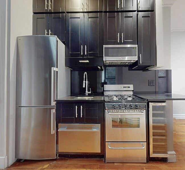 Photo - East 10th Street Unit 1E