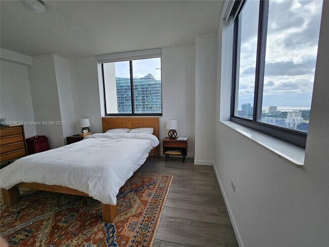 Photo - 999 SW 1st Ave Unidad 3004