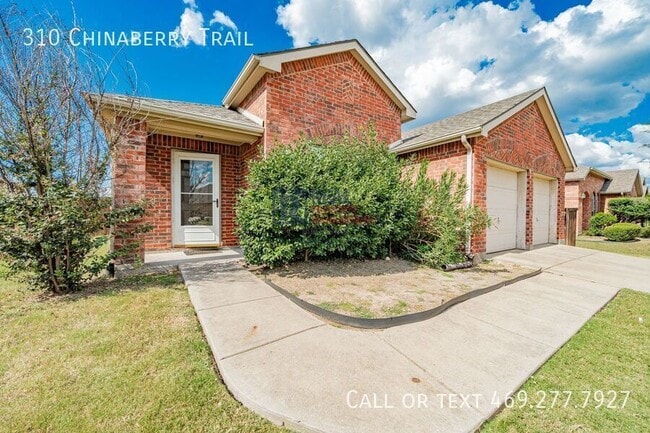 Photo - 310 Chinaberry Trail