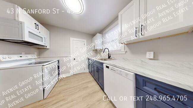 Photo - 43 N Sanford St Unidad 43.5