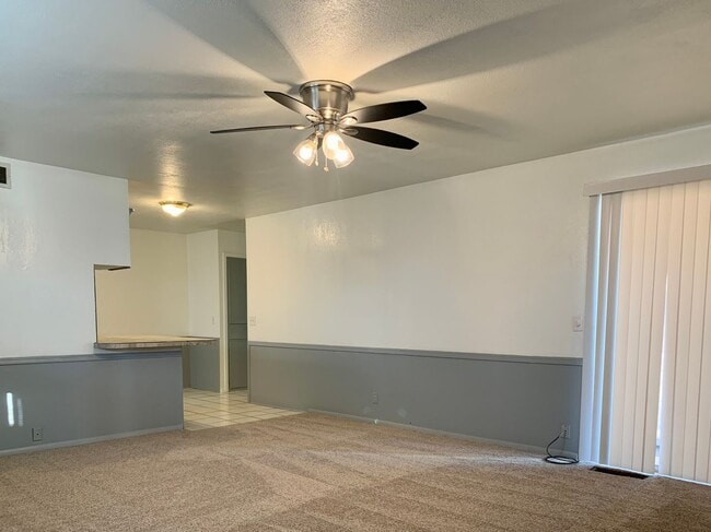 Photo - 2716 Chaucer Dr