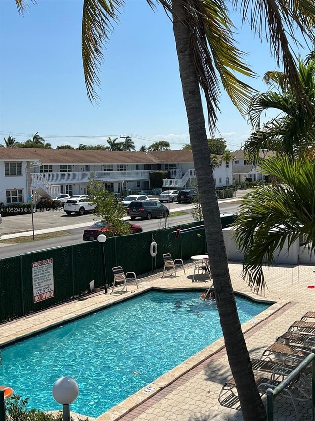 Photo - 2175 NE 56th St Unit 211