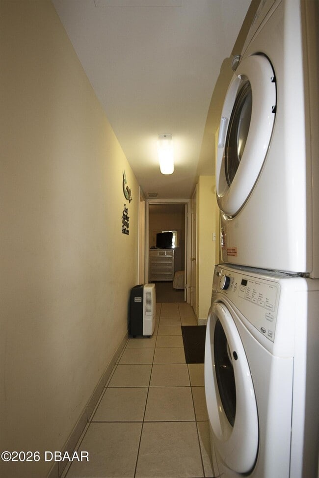 Photo - 1571 S Atlantic Ave Unit 208